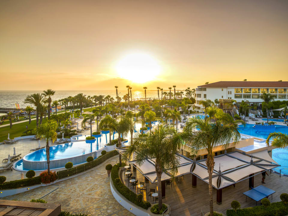 Pool Olympic Lagoon Resort Paphos