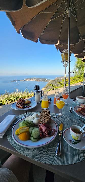 Gastro Hotel Chateau de la Chevre d'Or