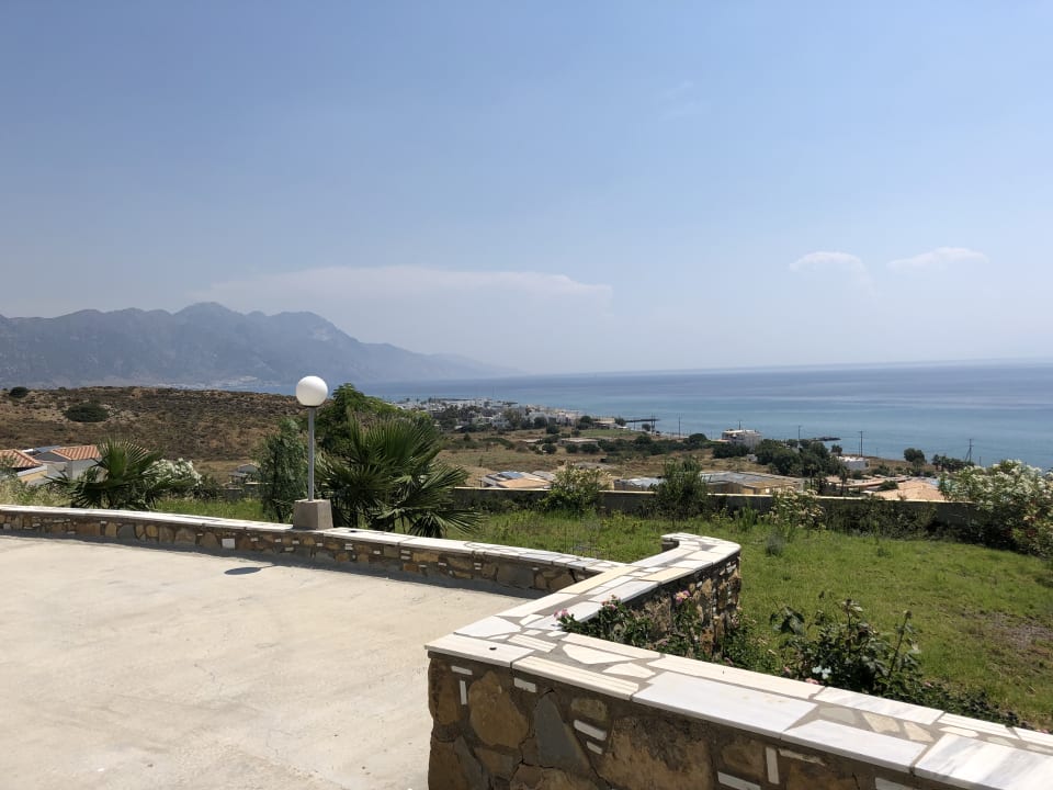 Ausblick Grand Blue Beach Hotel