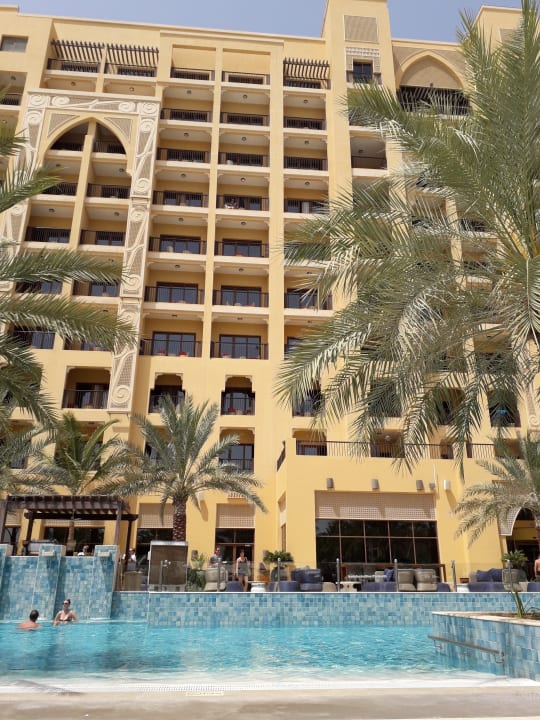 Pool DoubleTree by Hilton Resort & Spa Marjan Island