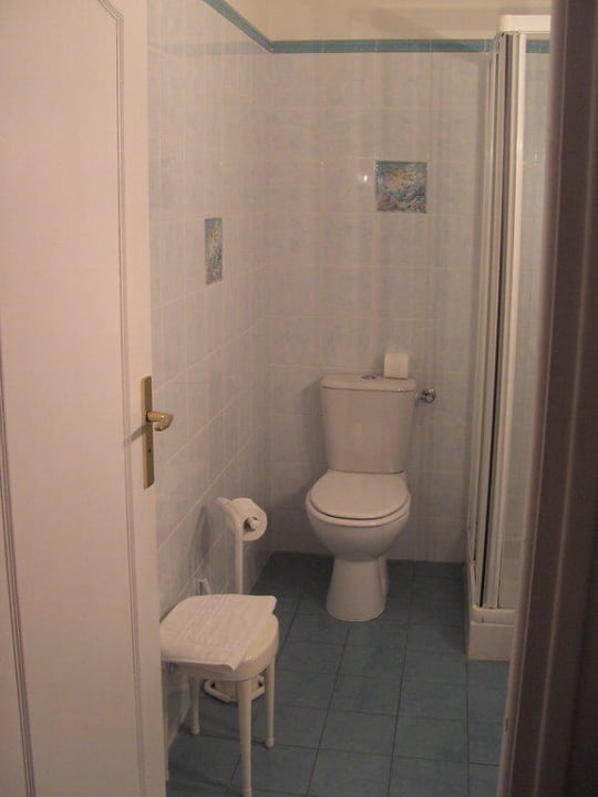 Bad vom Zimmer Nr. 13 Hotel Le Scandola