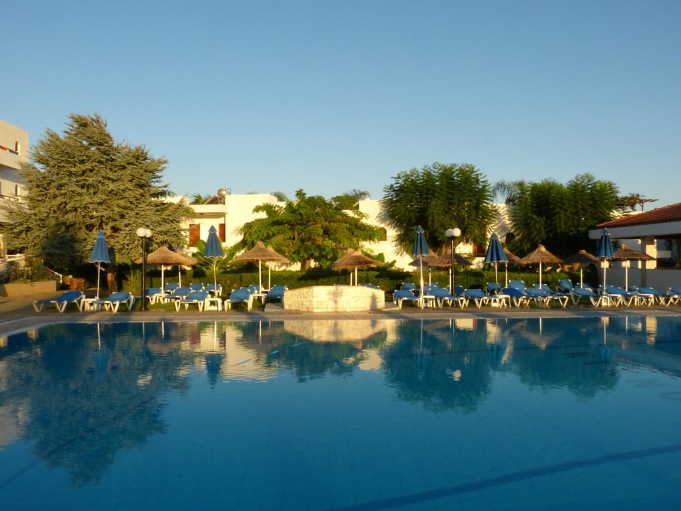 Morgens, bevor es losgeht Sentido Kyknos Beach Adults Only 16+