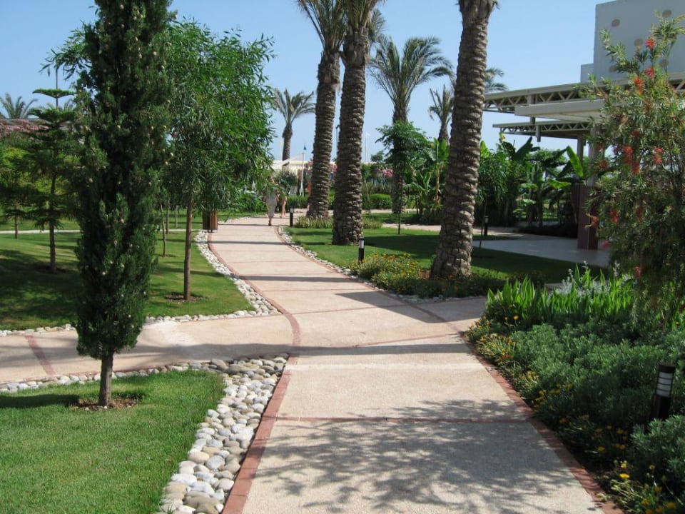 Weg zum Strand Dobedan Exclusive Hotel And Spa