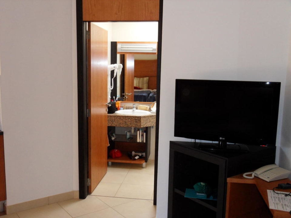 Studio Blick ins Bad HL Miraflor Suites Hotel