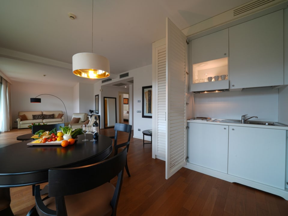 Zimmer Pisa Tower Plaza