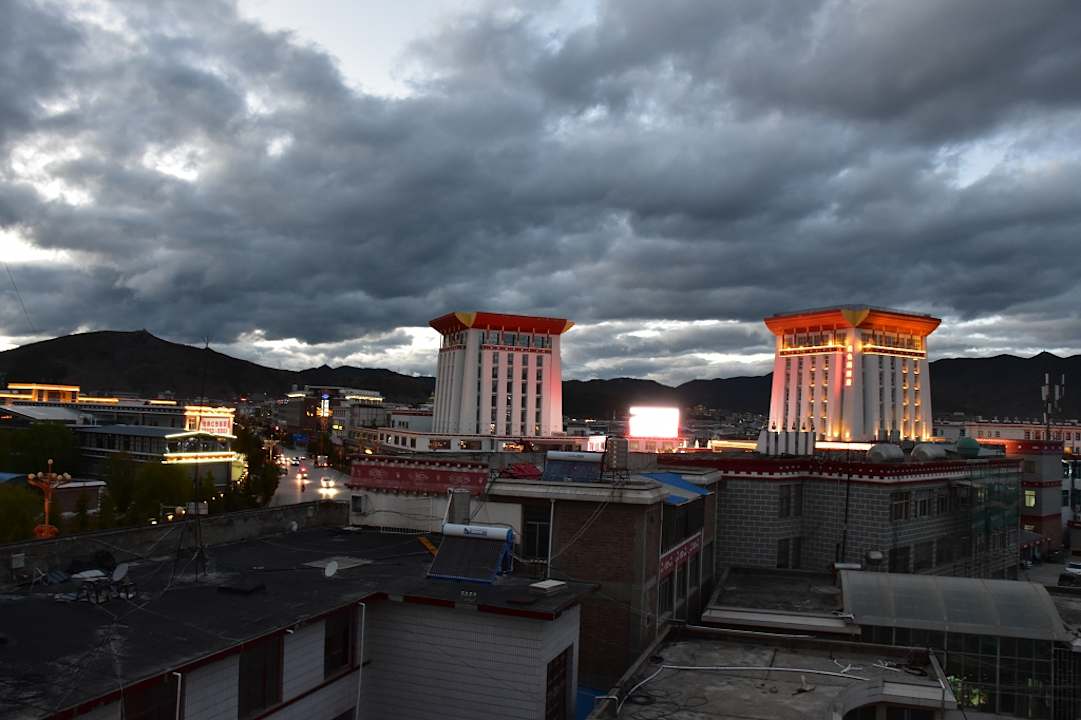 Ausblick Hilton Garden Inn Shangri-La