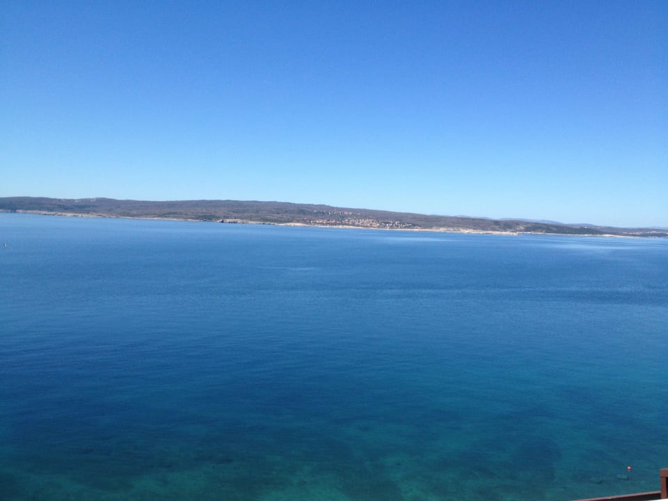 Gegenüber die Insel Krk Hotel Marina