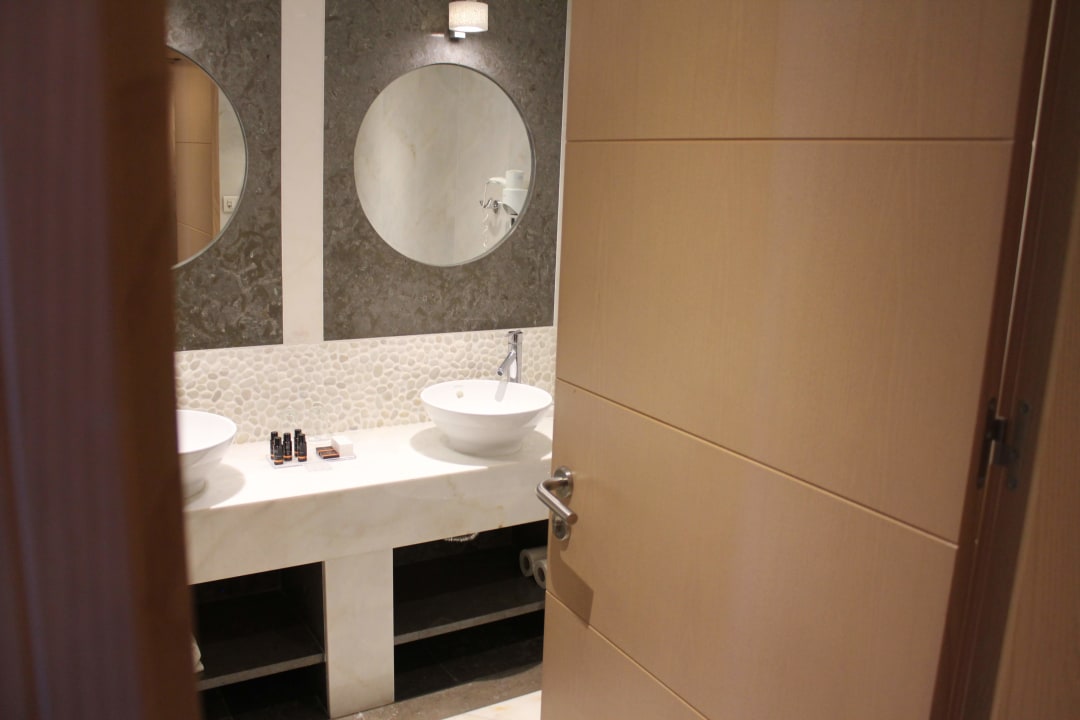 Zimmer Sesimbra Oceanfront Hotel