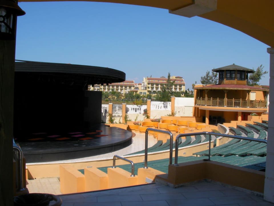 Amphietheater Crystal Paraiso Aqua Collection