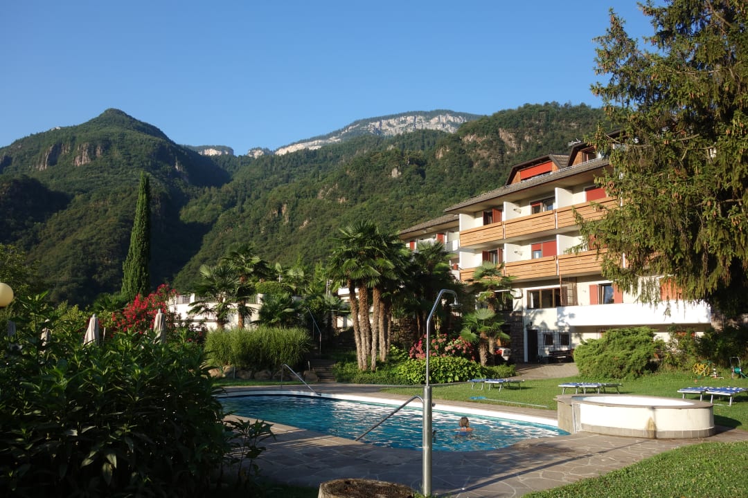 Pool Gardenhotel Wilma