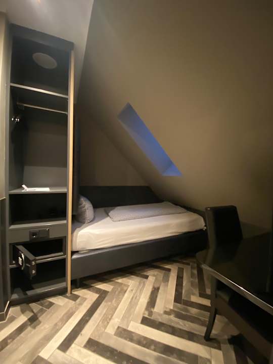 Zimmer Hotel Munich Deluxe