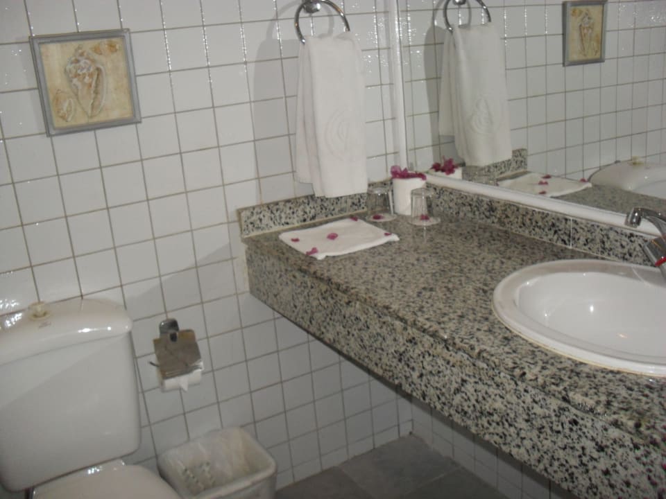 Łazienka Kahramana Hotel