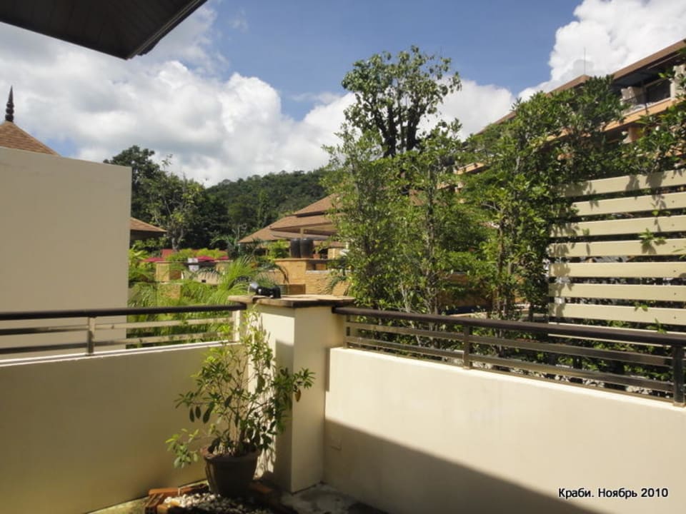 Вид с балкона Avani Ao Nang Cliff Krabi Resort