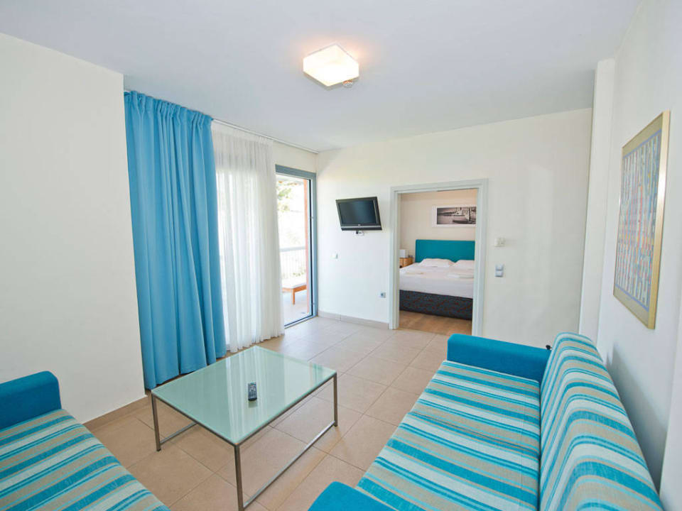 Suite Hanioti Village Hotel