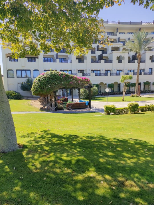 Gartenanlage Steigenberger Aqua Magic