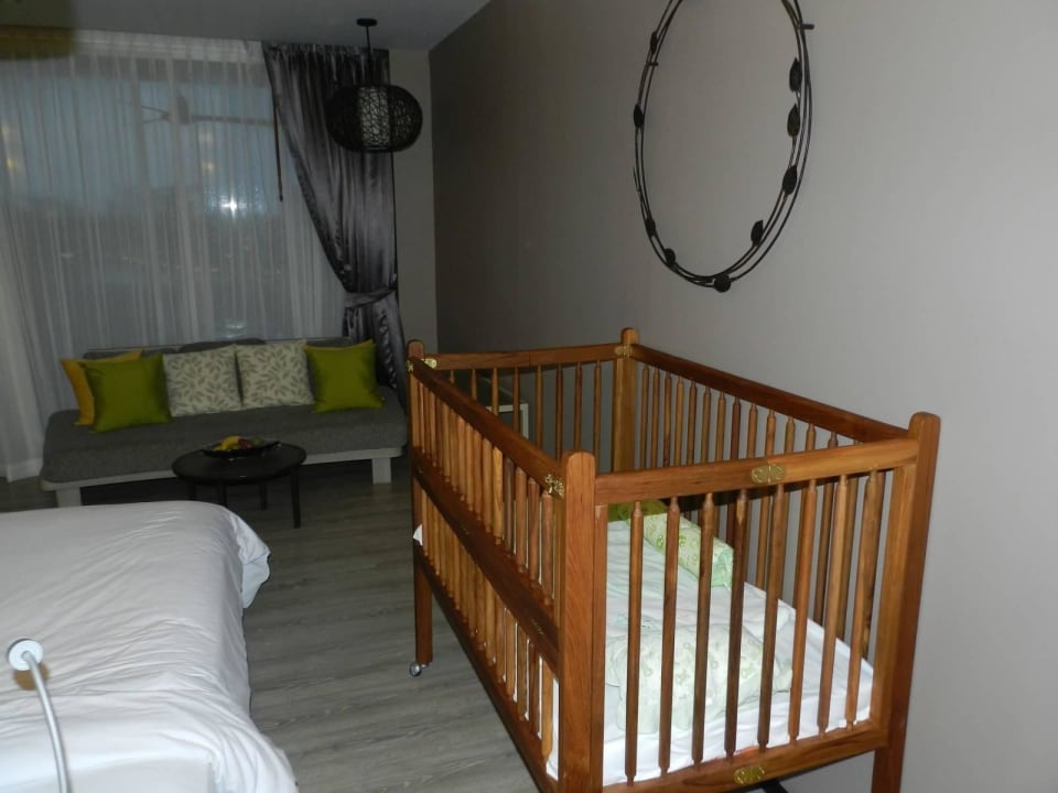 Kinderbett The Sands Khao Lak by Katathani