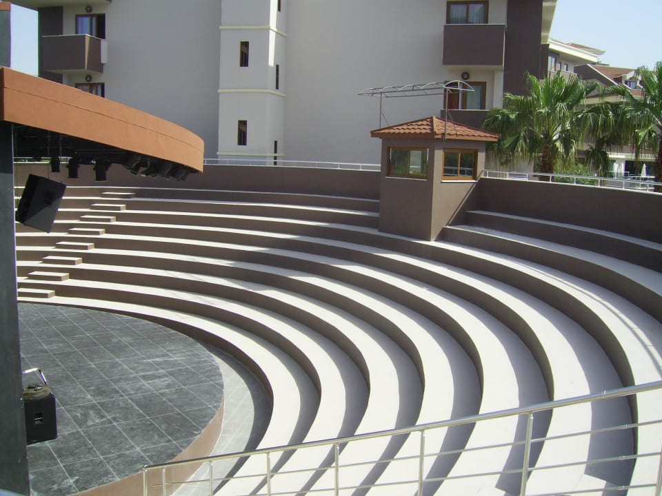 Das neue Amphitheater Hane Family Resort