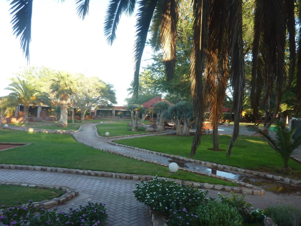 Nett hergerichtet Kalahari Anib Lodge