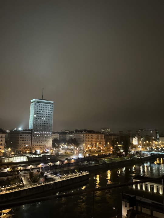 Ausblick Radisson RED Hotel, Vienna