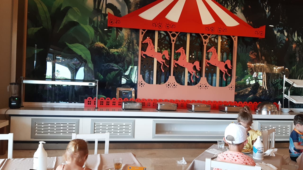 Gastro Seaden Sea World Resort & Spa