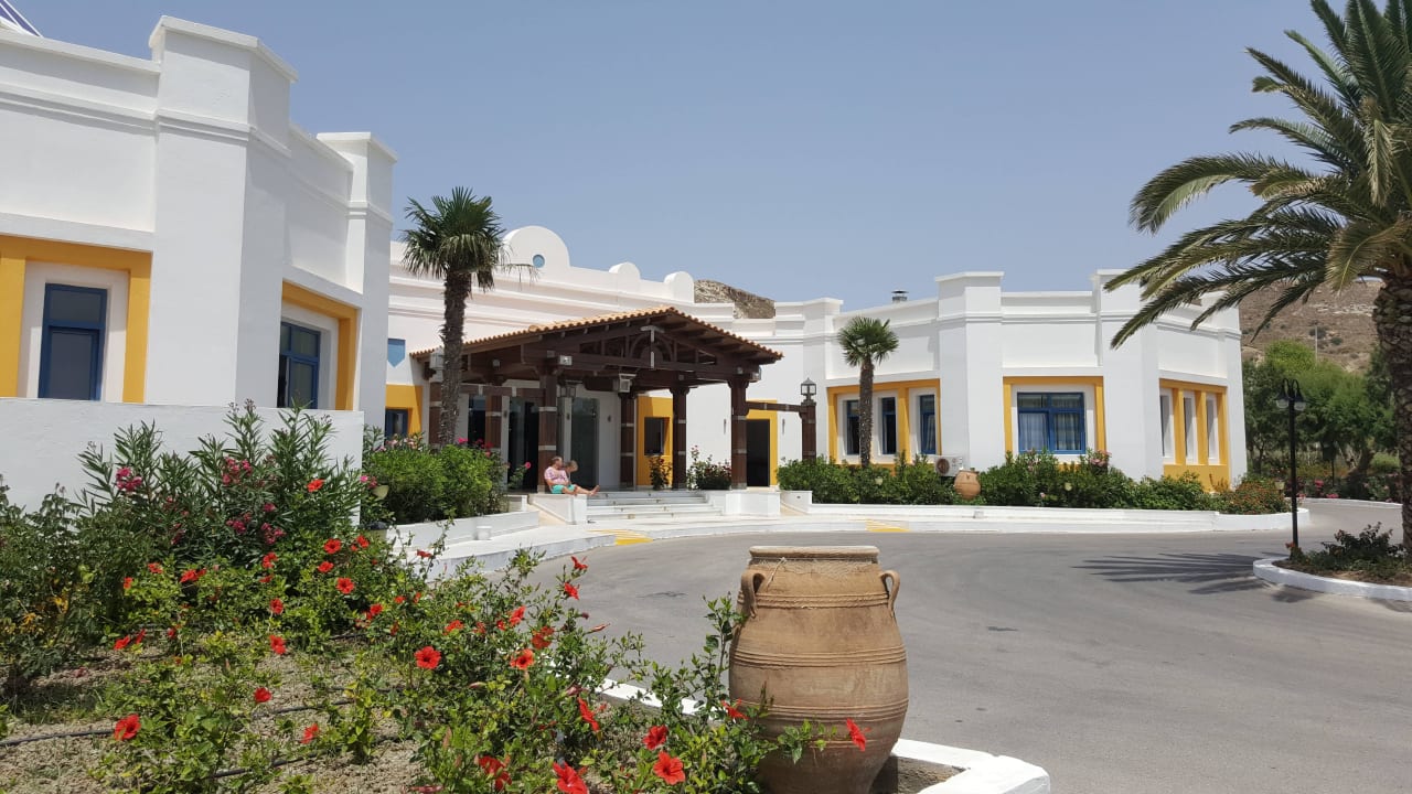 Der Hoteileingang Lagas Aegean Village