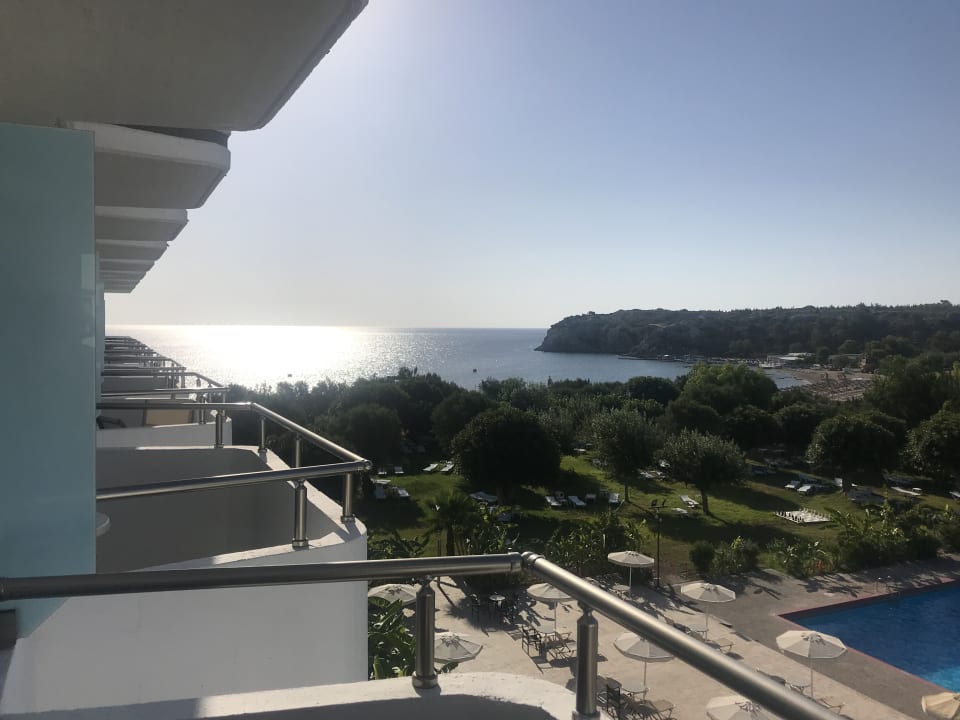 Ausblick Irene Palace Beach Resort Club alltoura