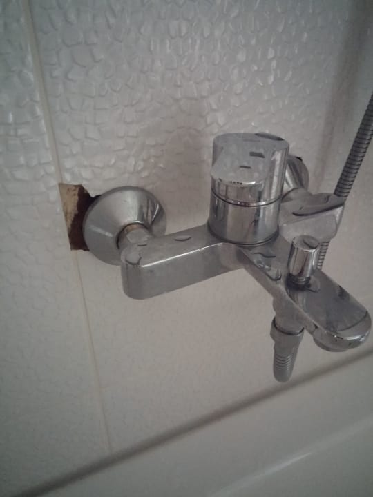 Pfusch am Bau Maya World Park Hotel