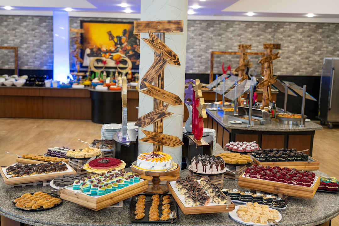 Gastro Senza Sunset Beach Hotel