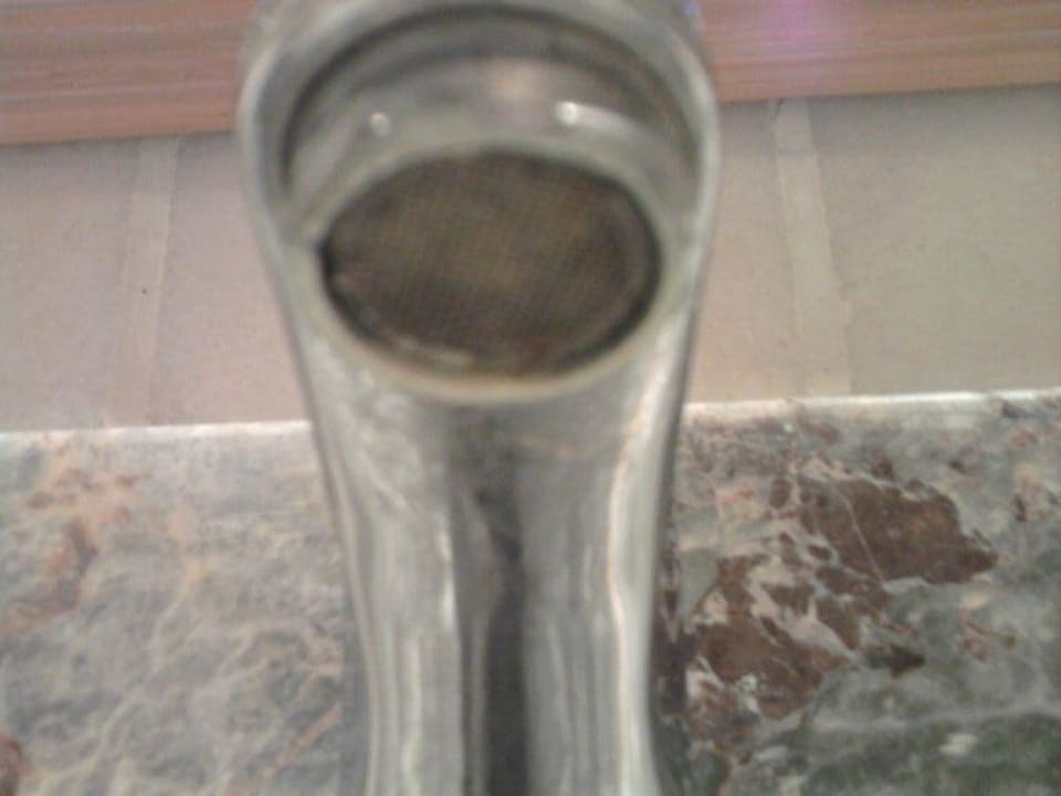 Tja,der Wasserhahn von unten Hotel Santo