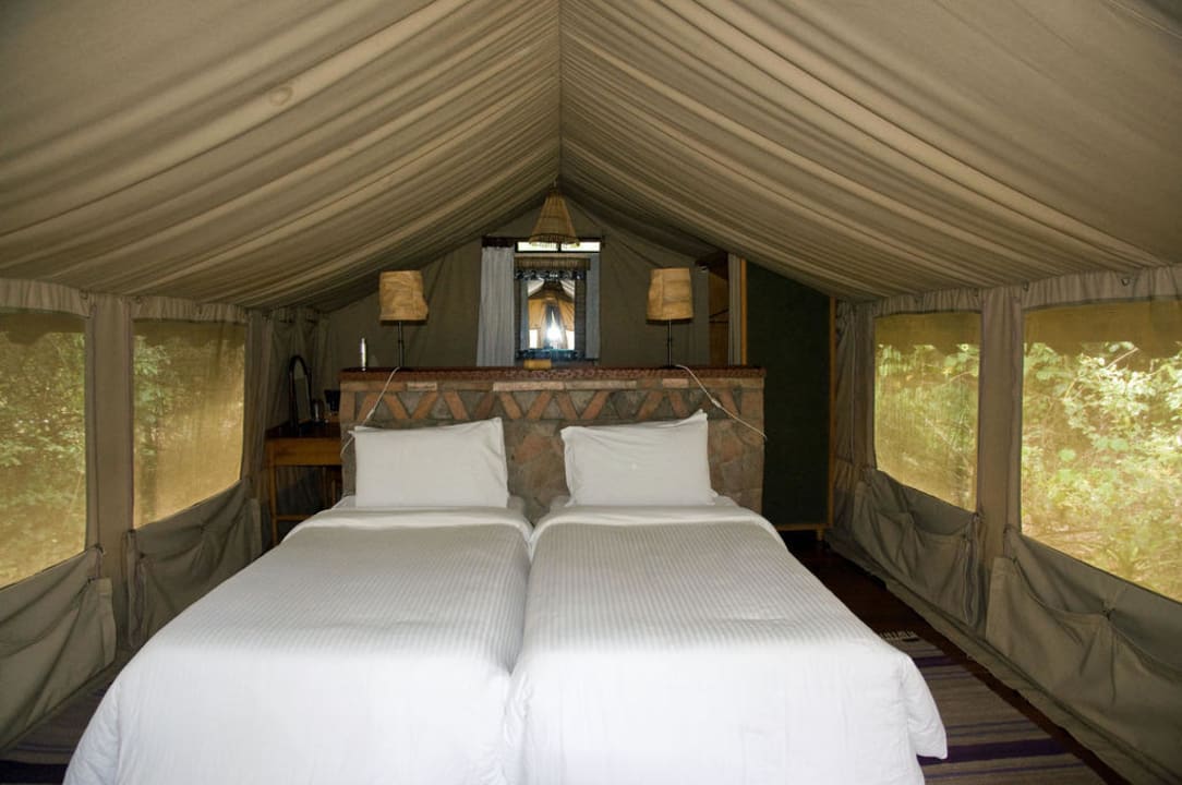 Zelt innen Hotel Mara Sarova Camp