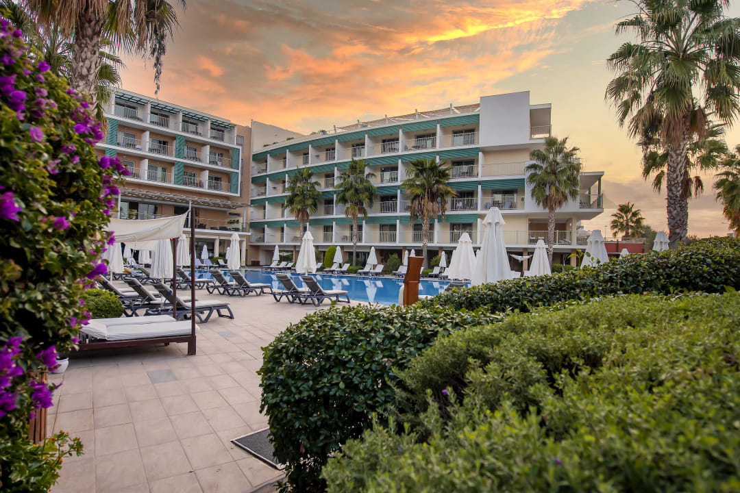Außenansicht TUI BLUE Barut Andız - All Inclusive - Adults Only
