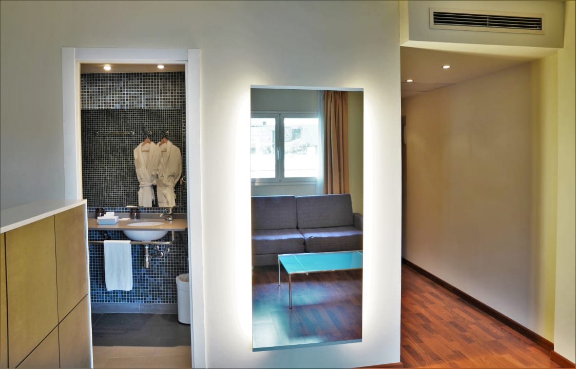 Zimmer Port Feria Valencia