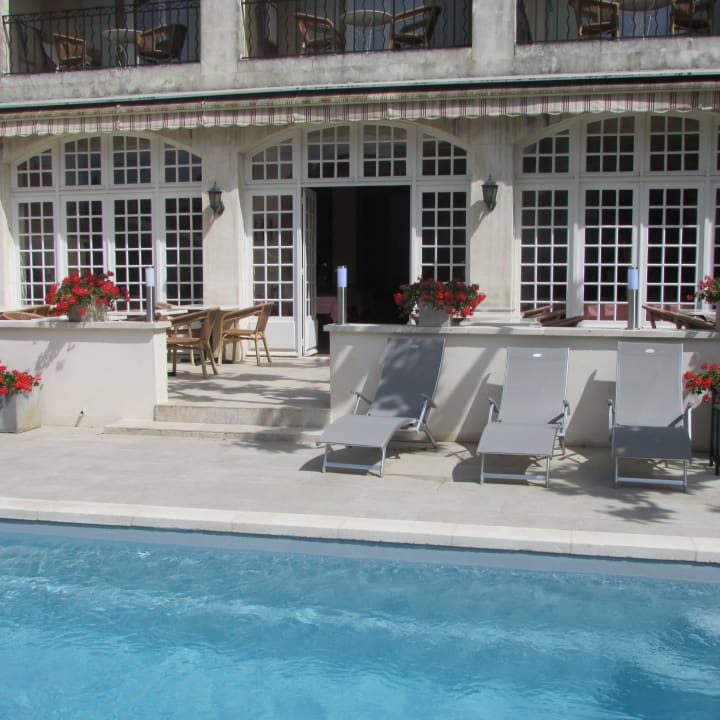 Extérieur Piscine Hotel Le Castelet Des Alpilles