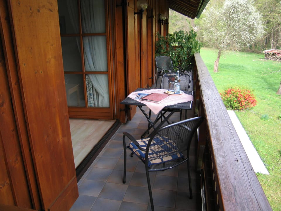 Blick vom Balkon Ferienwohnungen Auhaus