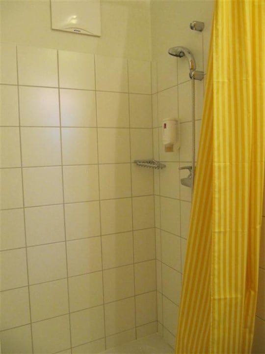 Bad Hotel Orange Wings Wiener Neustadt