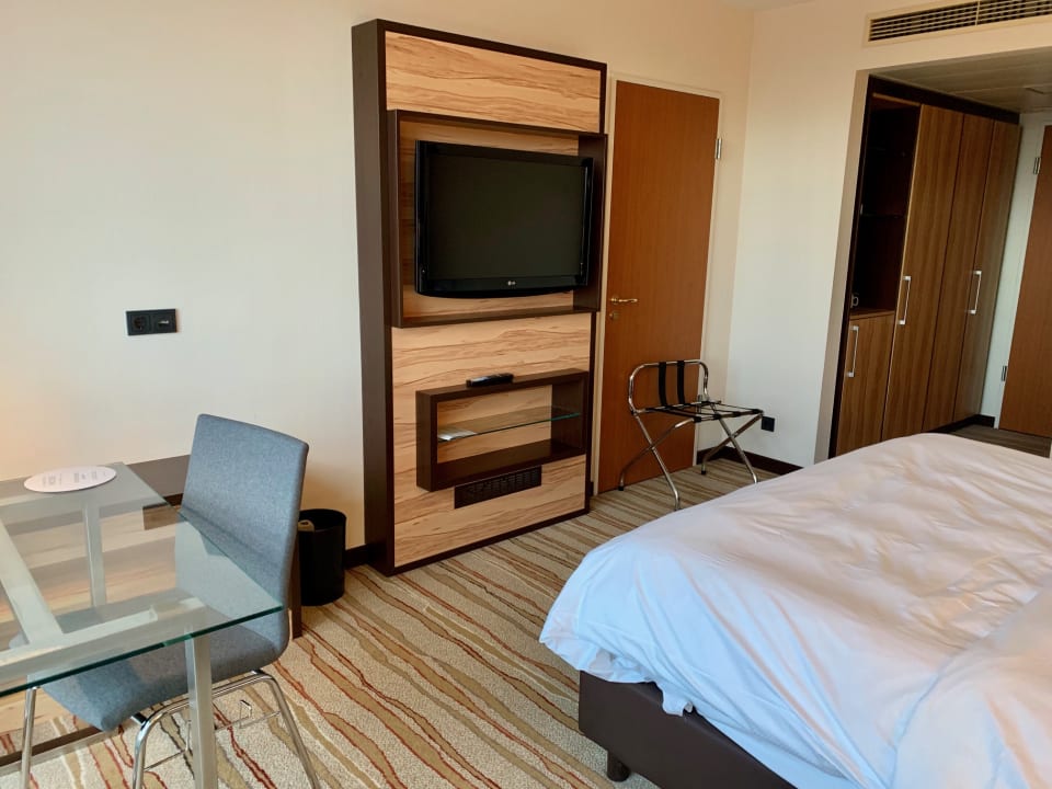 Zimmer Hotel Courtyard by Marriott Düsseldorf Hafen