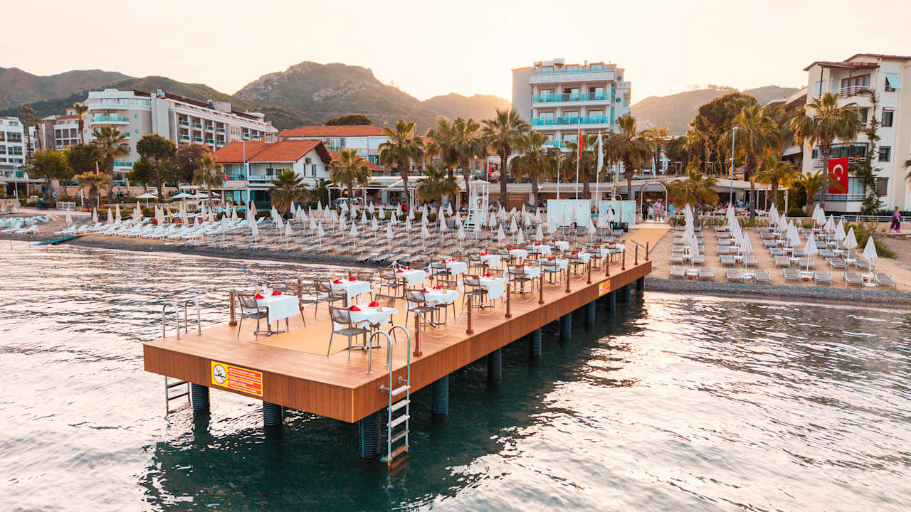 Außenansicht Emre Beach & Emre Hotel