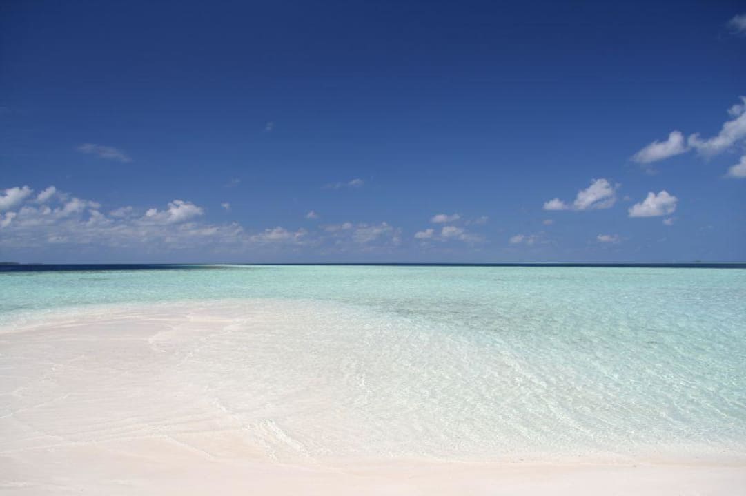 Sandstrand  Vilamendhoo Island Resort & Spa