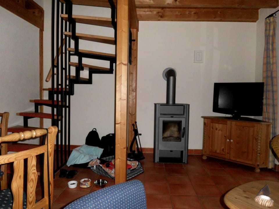 Wohnzimmer mit Kamin Ferienresort Seepferdchen