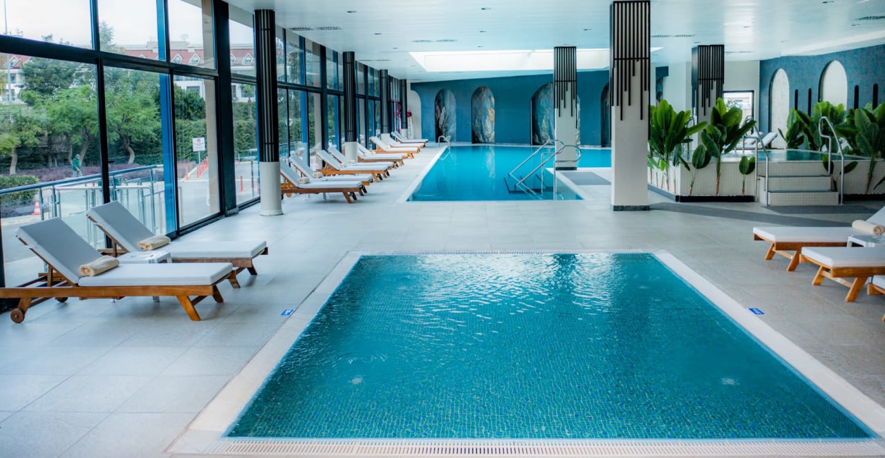 Pool Mirage Park Resort