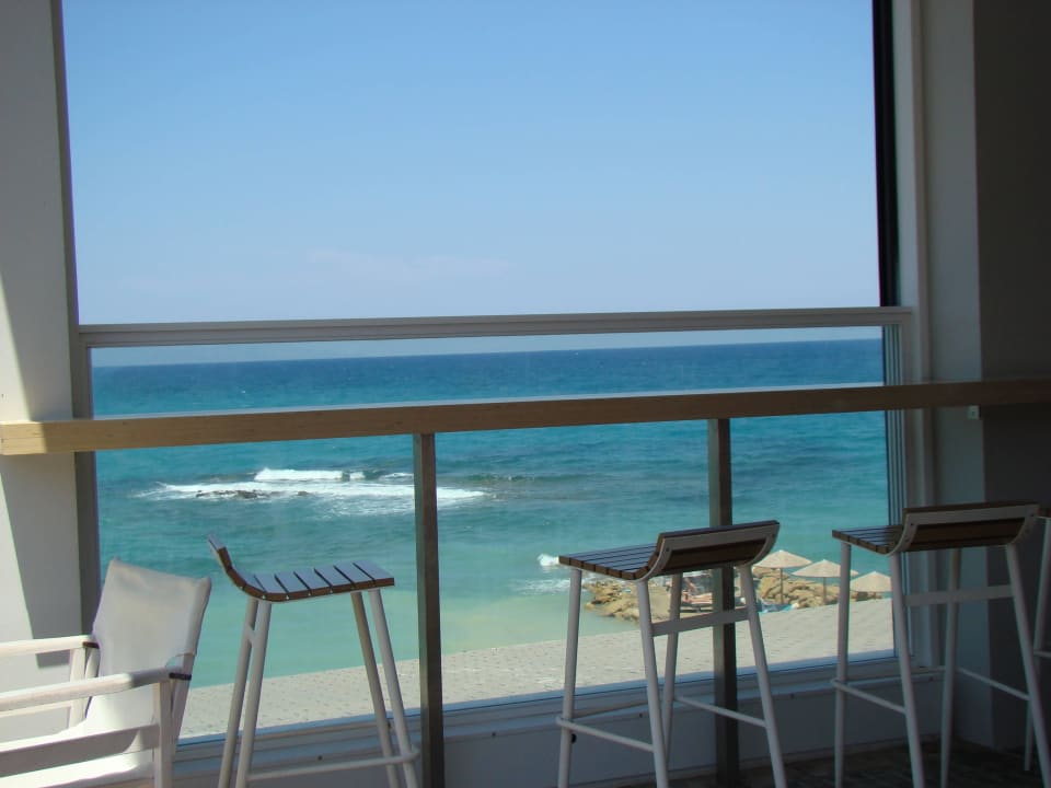 Bar view Alexandra Beach Resort & Spa