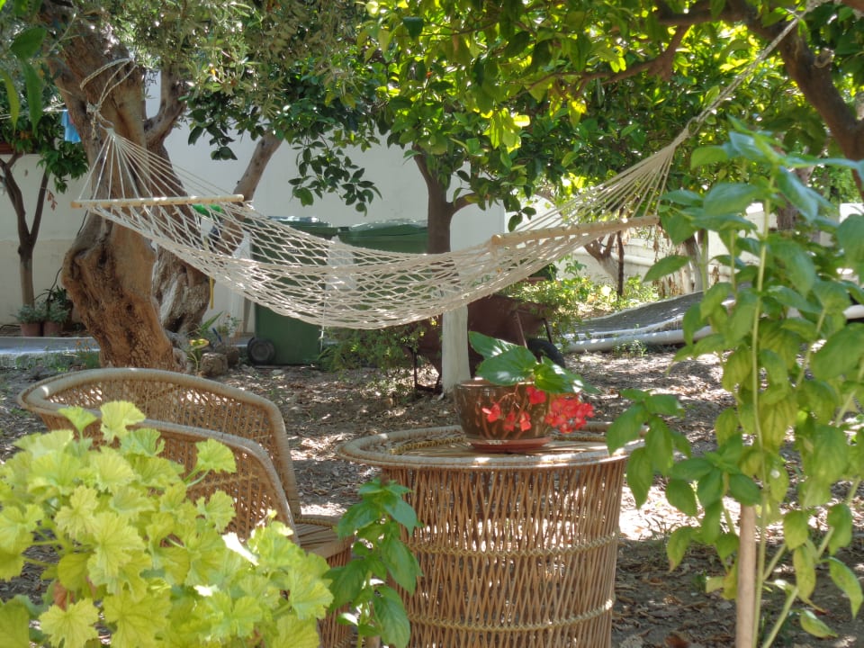 Gartenanlage Katerina Apartments