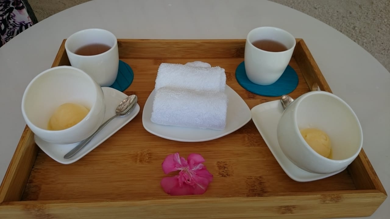 Breeze Spa....gibts, nach anstrengenden Massage NH Collection Maldives Havodda Resort