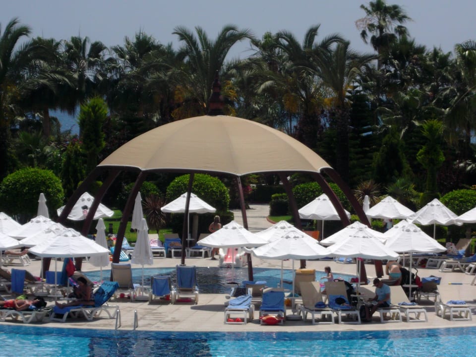 Überdachter Kinderpool Saphir Resort & Spa