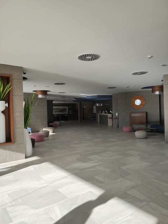Außenansicht Hotel Riu Papayas