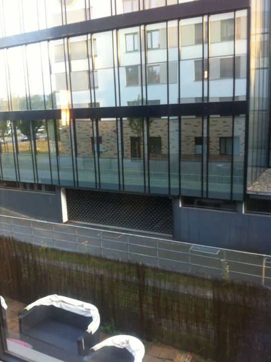 Blick aus dem Fenster B&B Hotel Frankfurt-West