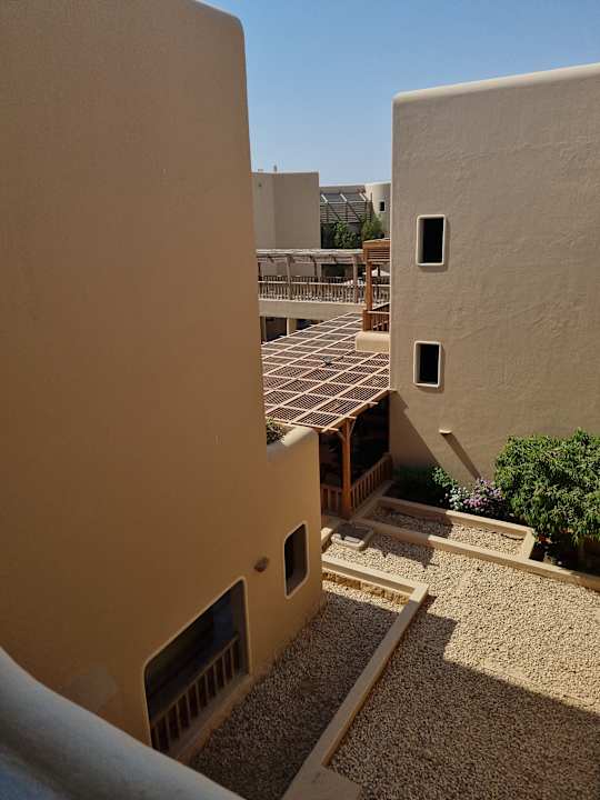 Außenansicht The Breakers Diving & Surfing Lodge