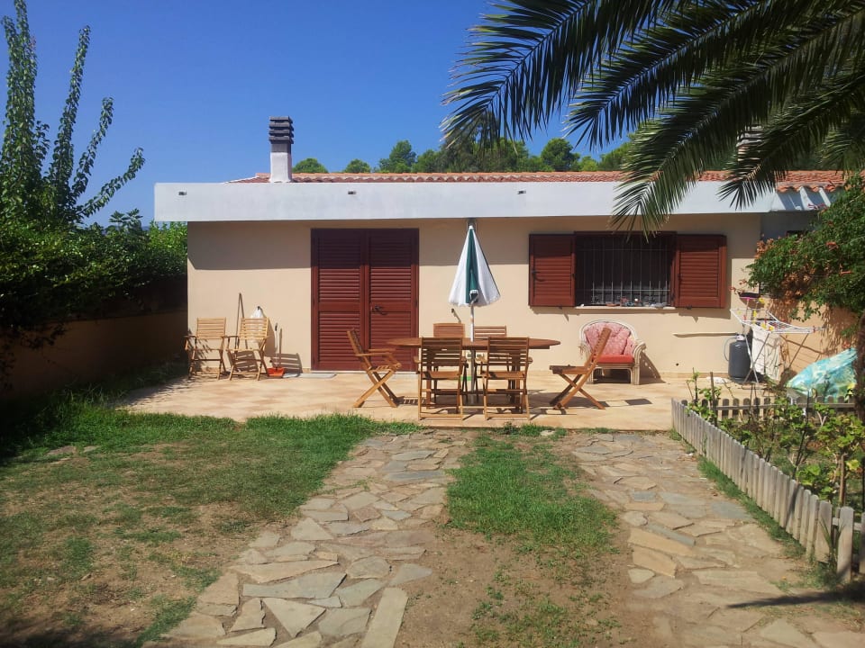 Sardafit Haus 450 - Garten und Terrasse  Sardafit Nr. 450 - Haus an der Flamingolagune