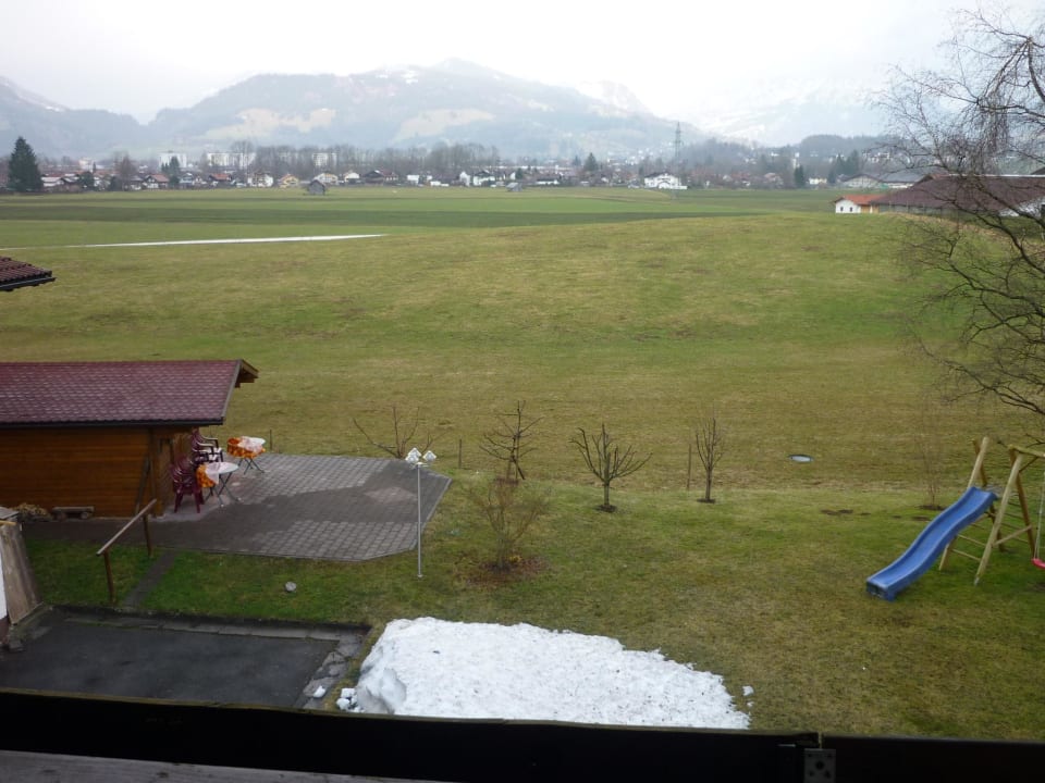 Ausblick auf die Berge Gästehaus Kanstein
