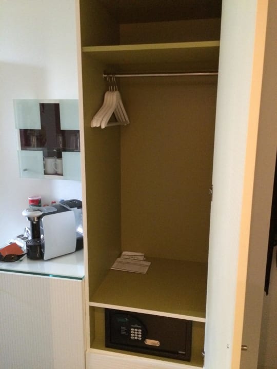 Schrank Hotel Indigo Berlin - Ku'damm